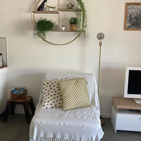 アパート Avec Vue Sur Le Port Et Falaises *