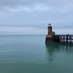 Avec Vue Sur Le Port Et Falaises Apartment *